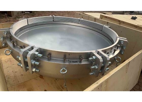 Sigillatura di cappucci terminali di tubi in plastica per prove idrostatiche con opzioni di diametro del morsetto che coprono un intervallo da 16 a 1600 millimetri