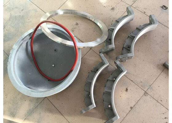 Cappucci terminali per tubi in plastica resistente progettati per sigillare e proteggere le estremità dei tubi garantendo prestazioni e affidabilità di lunga durata