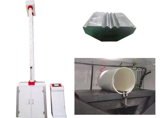 Attrezzatura per test con martello cadente progettata per fornire dati accurati sulla resistenza agli urti per il controllo negli ambienti di produzione